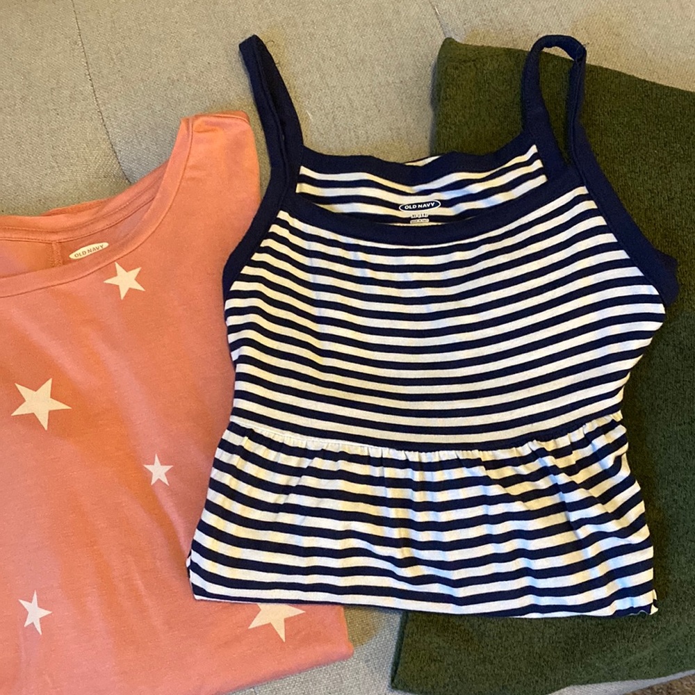 Old Navy Bundle - Picture 2 of 15